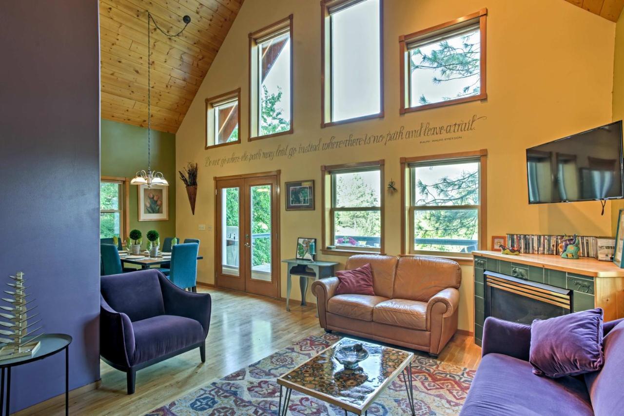 Вилла Tamarack Haus Hot Tub And Ev Charging Walk Dtwn! Левенуэрт Экстерьер фото